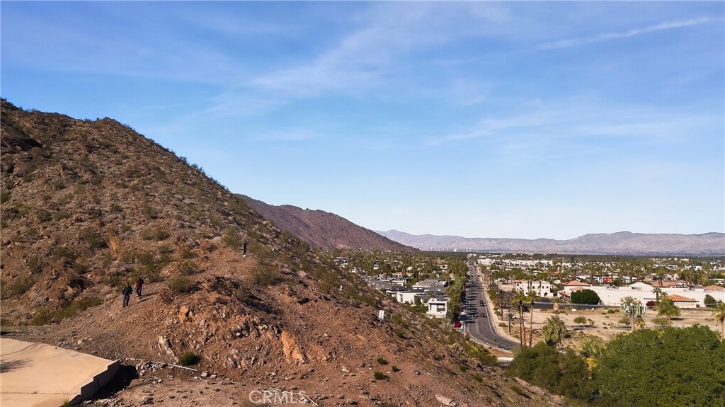 1 Ridge Road Palm Springs, CA 92264 - Photo 34 of 60 a view of a large building