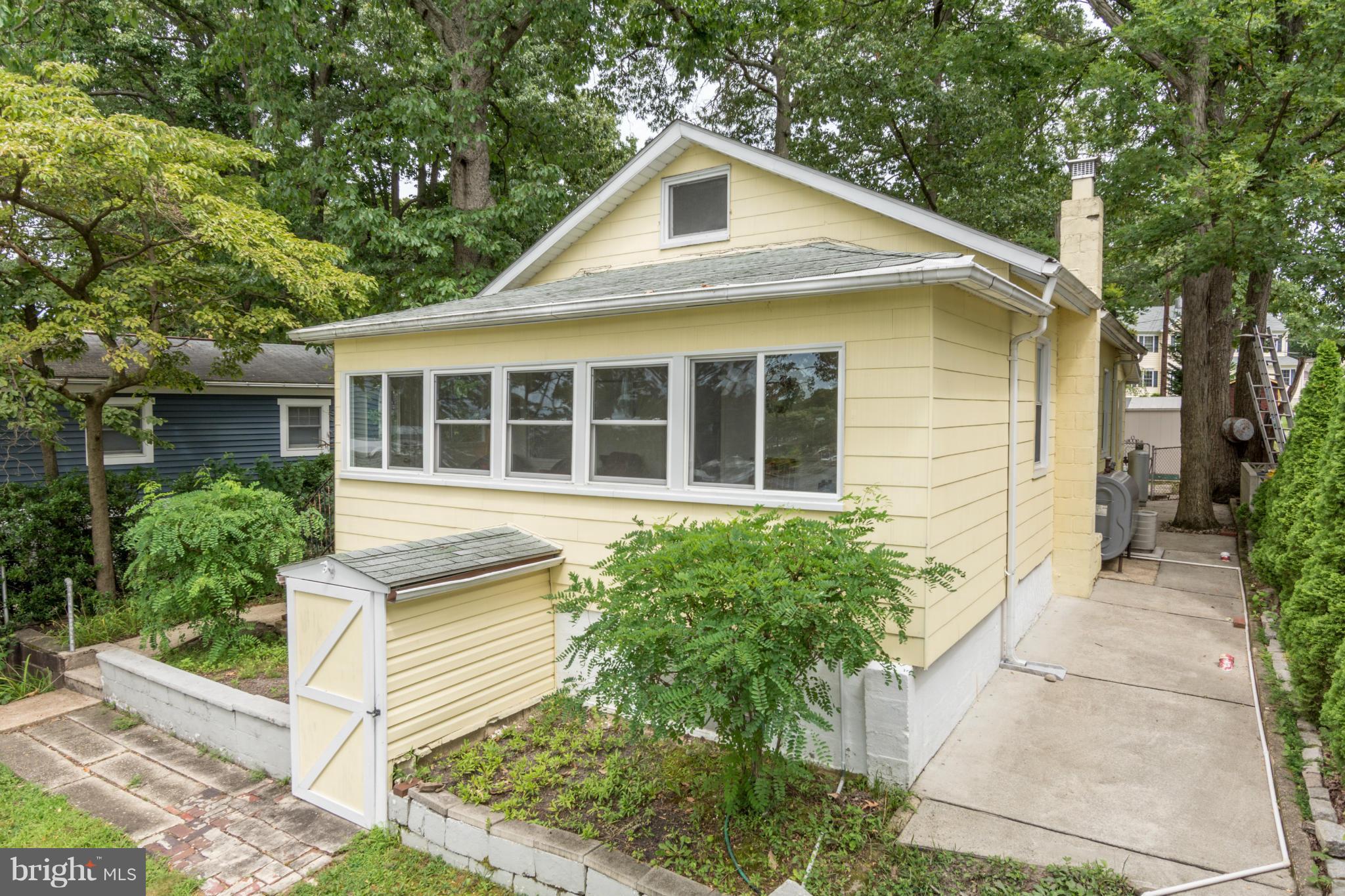 308 Riverside Drive Pasadena, MD 21122 - Photo 22 of 26 Exterior (Front)