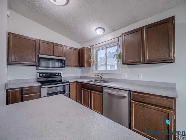 $319,000 | 1105 20th Street, Wheatland, WY 82201