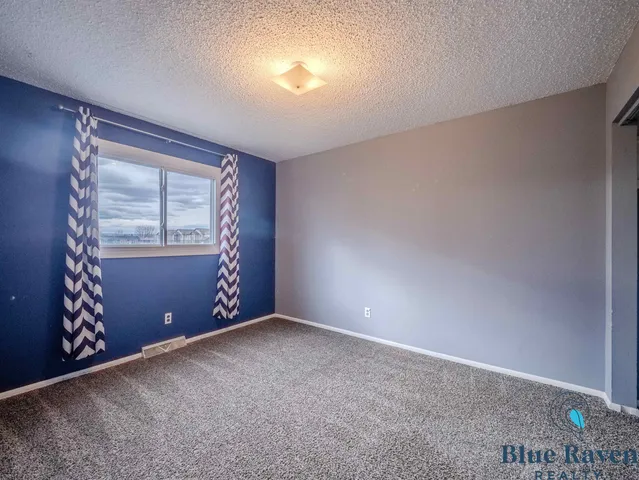 $319,000 | 1105 20th Street, Wheatland, WY 82201