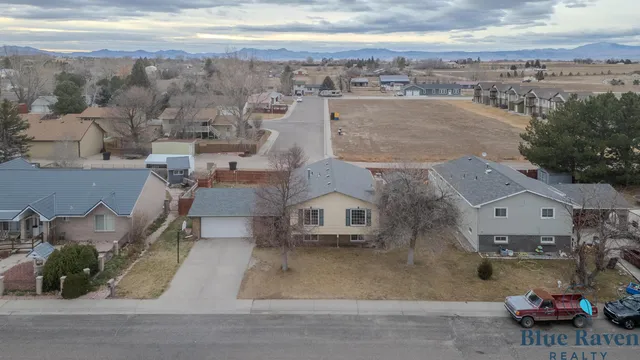 $319,000 | 1105 20th Street, Wheatland, WY 82201