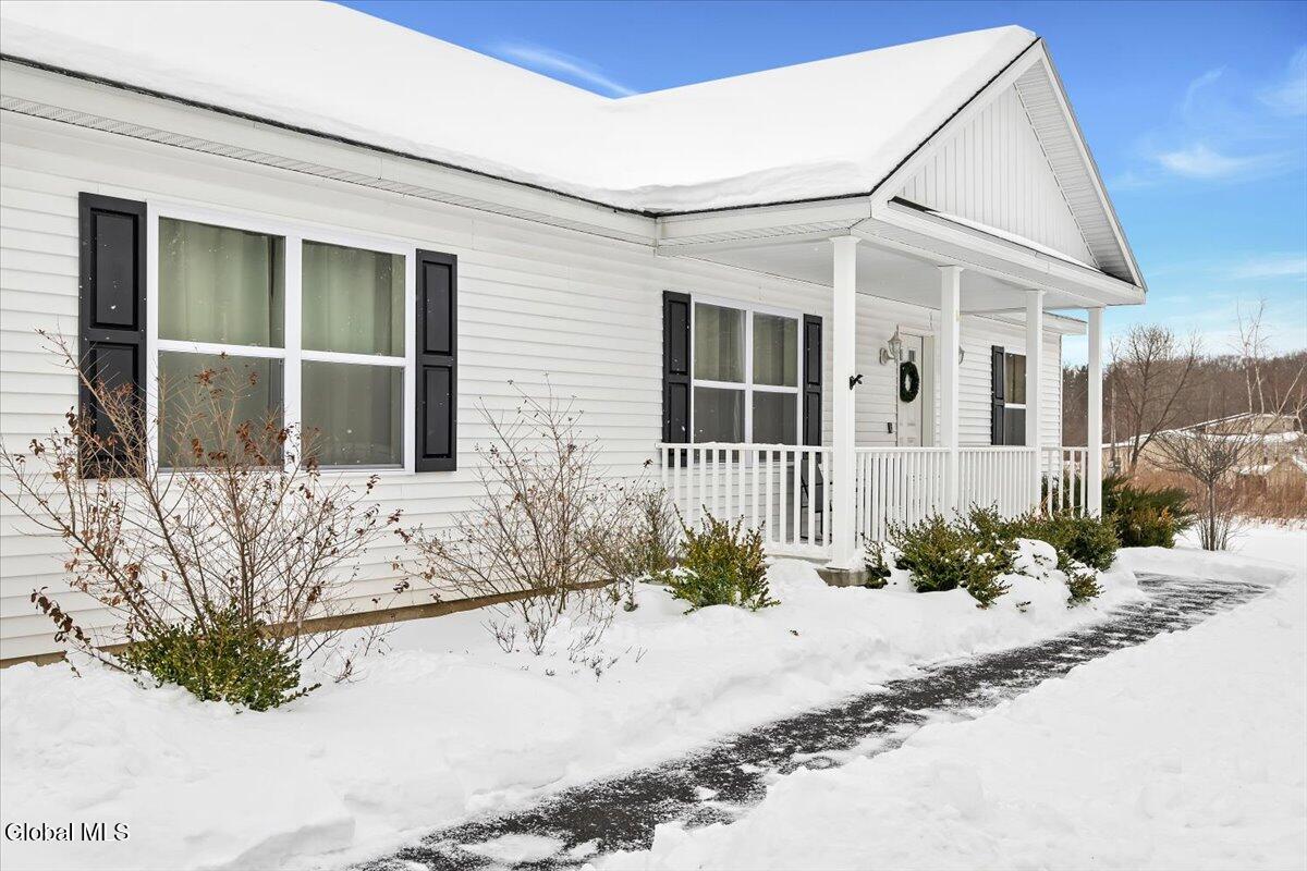 69 Log Woods Road Pittstown, NY 12180 - Photo 4 of 40 37-P1710318