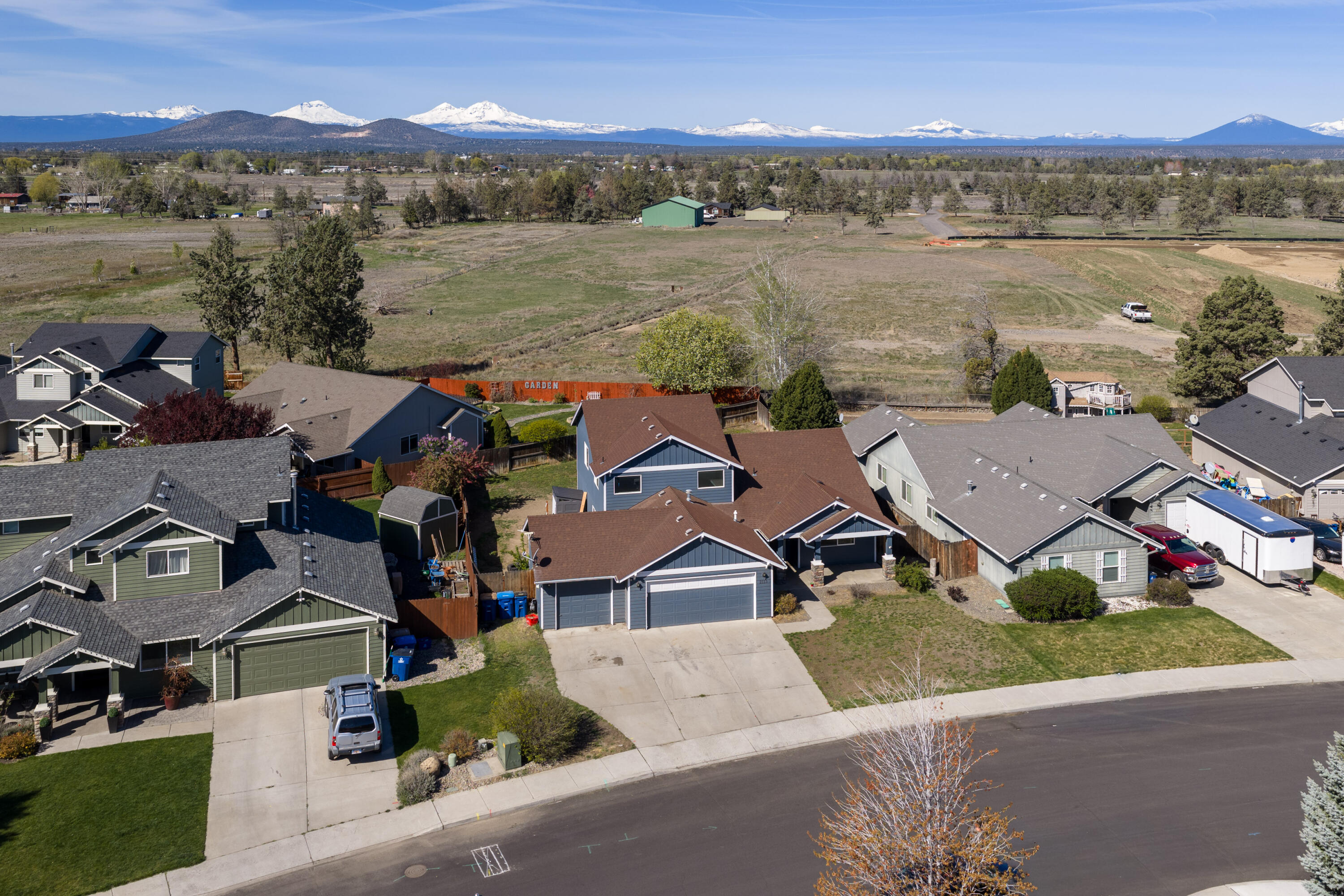 2113 Northwest 22nd Street Redmond, OR 97756 - Photo 37 of 40 TPark_0107_041726