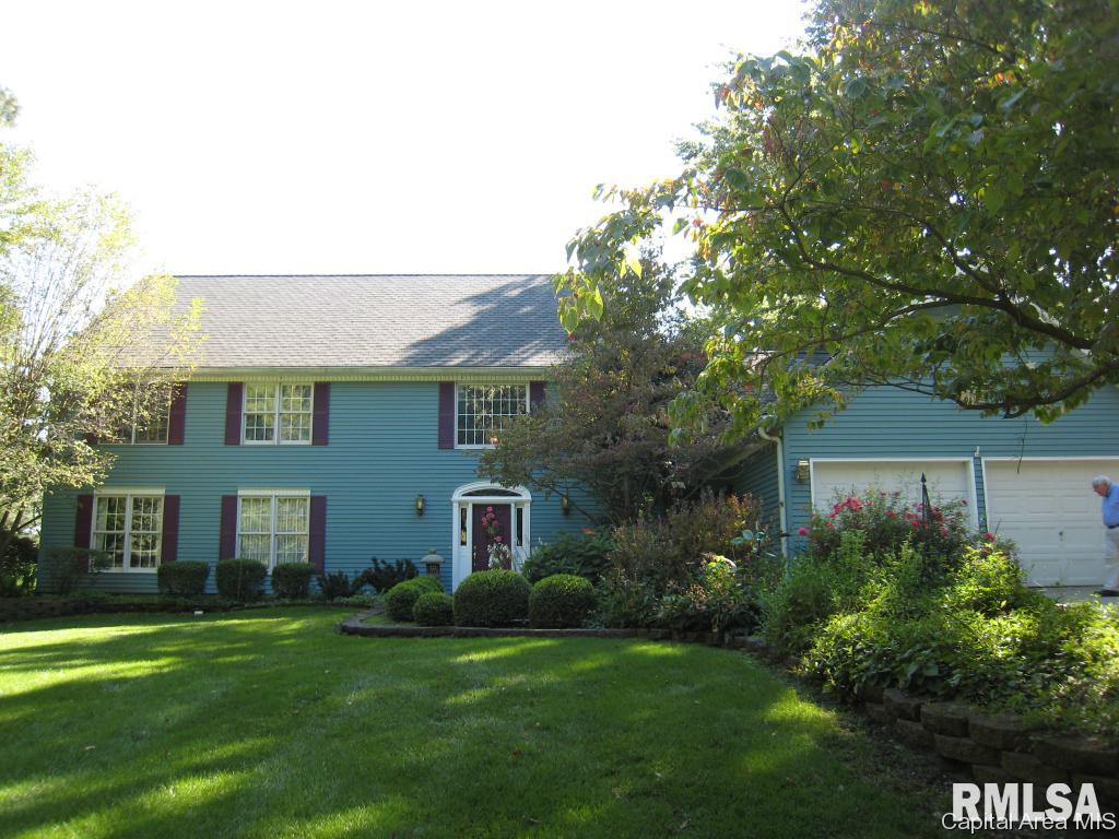 220 Maple Grove Lane Springfield, IL 62712 - Photo 1 of 36