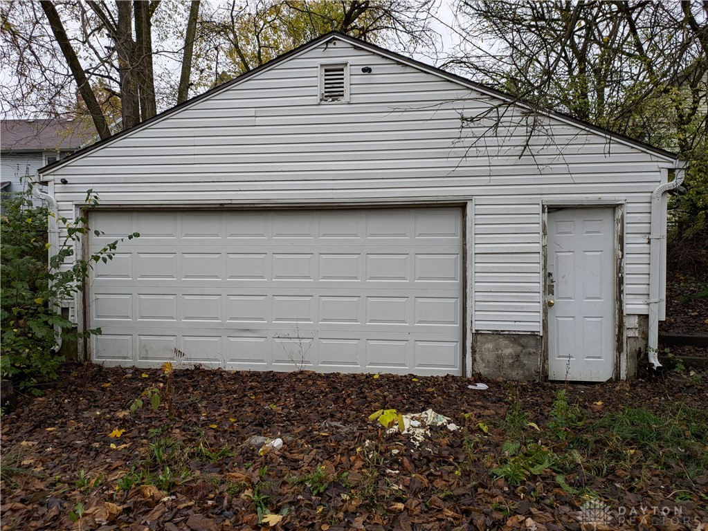 2028 Rugby Road Dayton, OH 45406 - Photo 18 of 21 Gallery Image 18