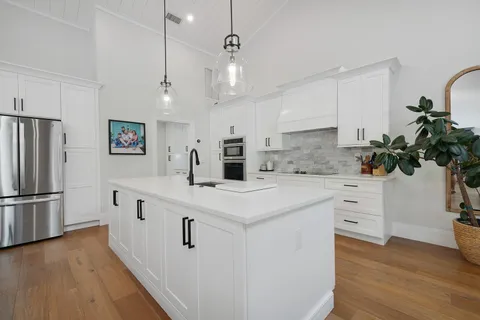 $3,000,000 | 19526 Trails End Terrace, Jupiter, FL 33458