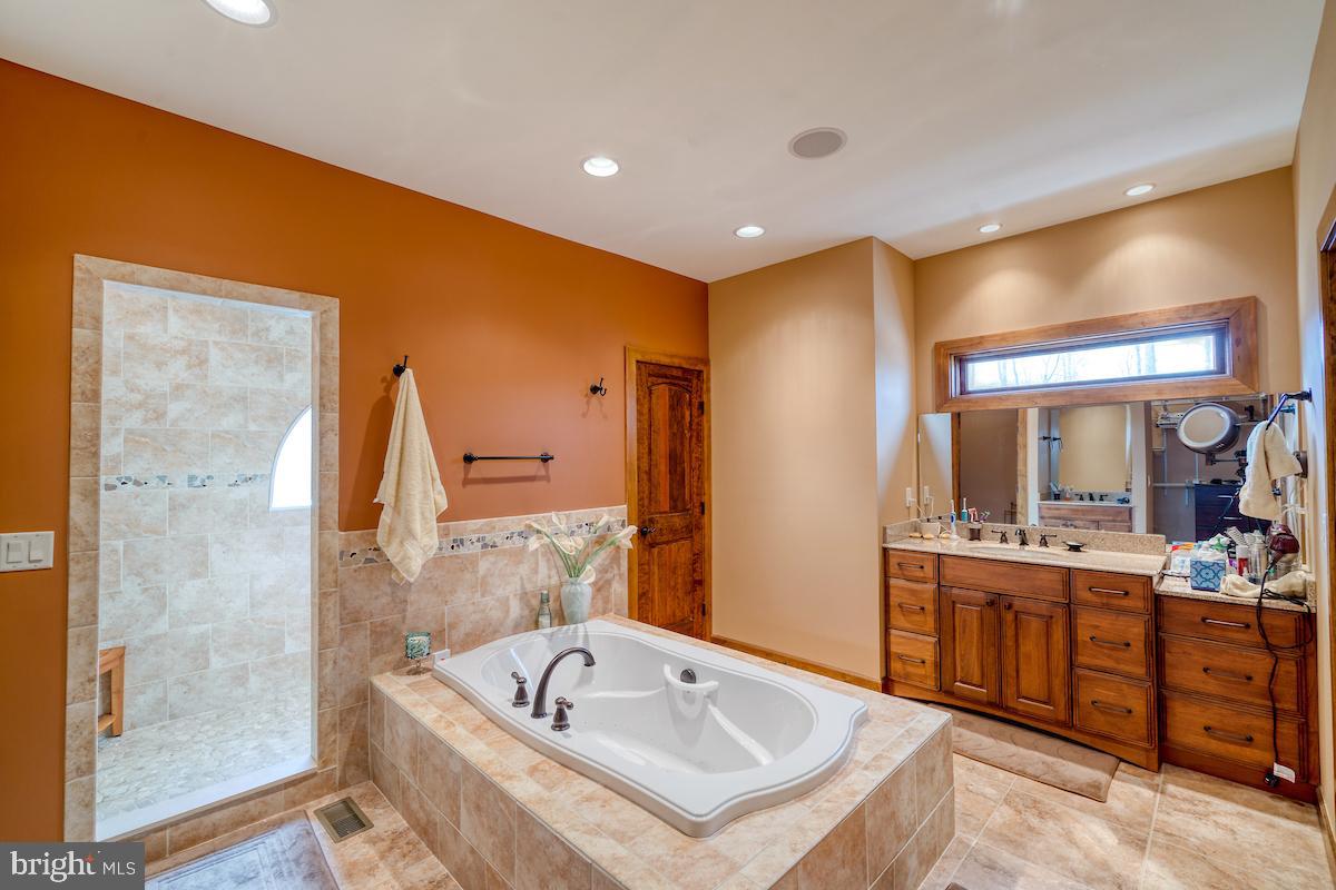 267 Veazey Cove Road Earleville, MD 21919 - Photo 14 of 36 Gallery Image 14