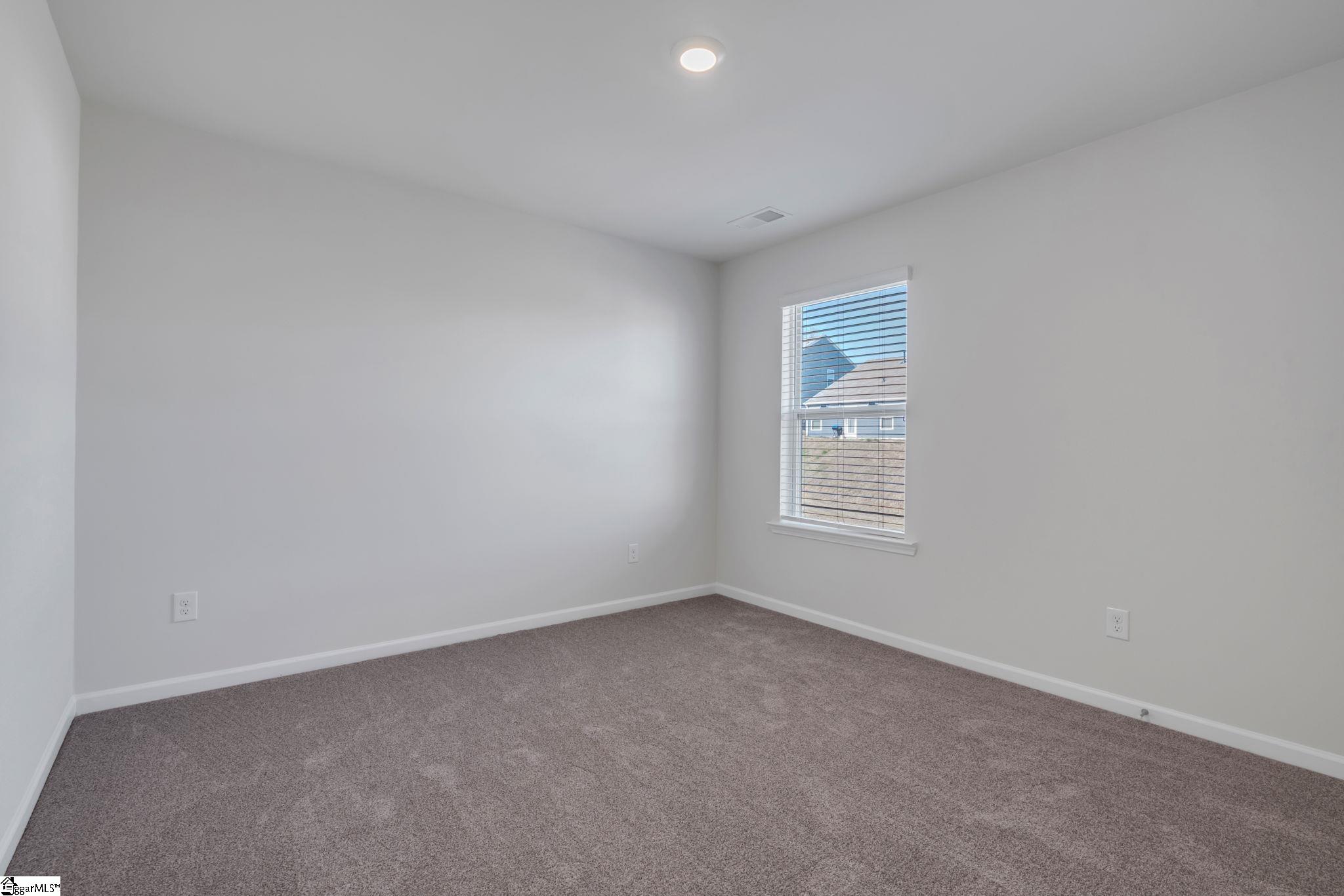 802 Ashwood Way Easley, SC 29640 - Photo 16 of 32