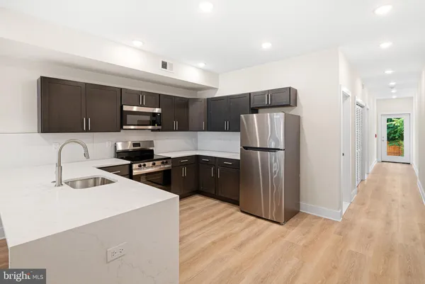 $2,200 | 5217 1/2 Warren Street, Unit 1, Philadelphia, PA 19131