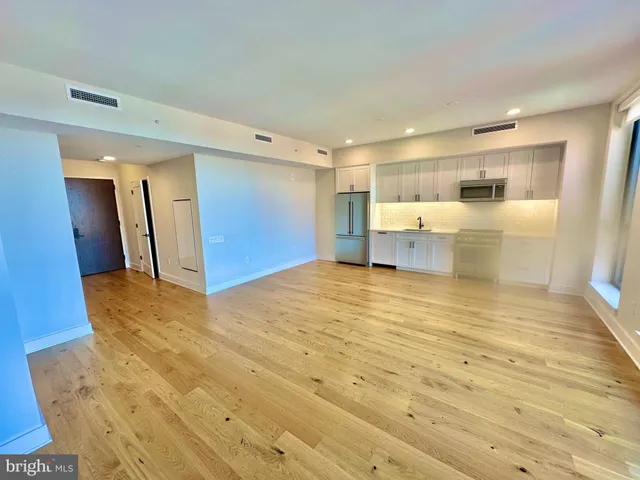 $3,895 | 1211 Van Street Southeast, Unit 1201, Washington, DC 20003