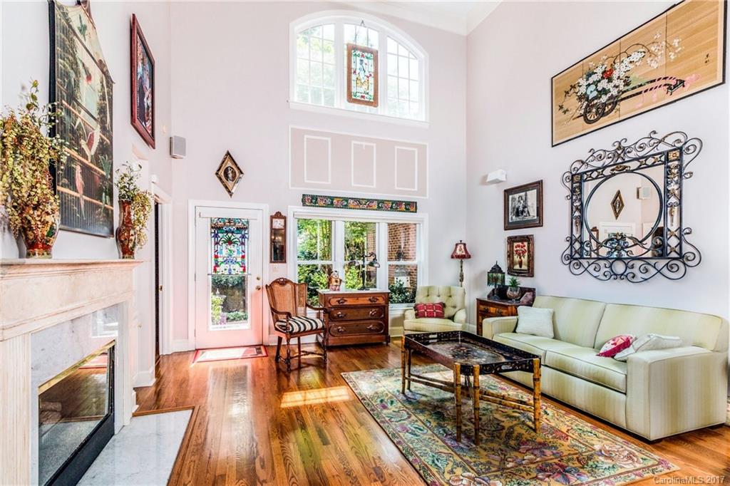 6035 Sharon Road, Unit 10 Charlotte, NC 28210 - Photo 4 of 24 Gallery Image 4