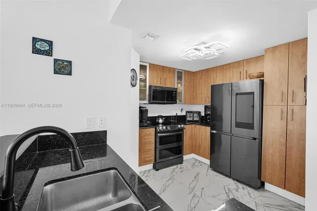 $594,999 | 7910 Harbor Island Drive, Unit 1103, North Bay Village, FL 33141