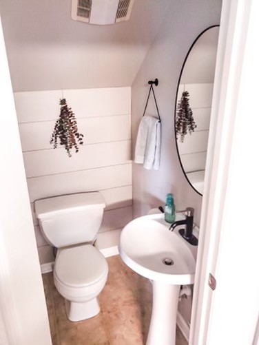 3633 Rutherford Drive Spring Hill, TN 37174 - Photo 9 of 26 a bathroom with a sink toilet and a mirror