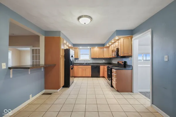 $474,900 | 7120 North 450 East, Lebanon, IN 46052