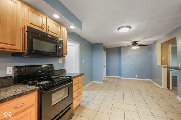 $474,900 | 7120 North 450 East, Lebanon, IN 46052
