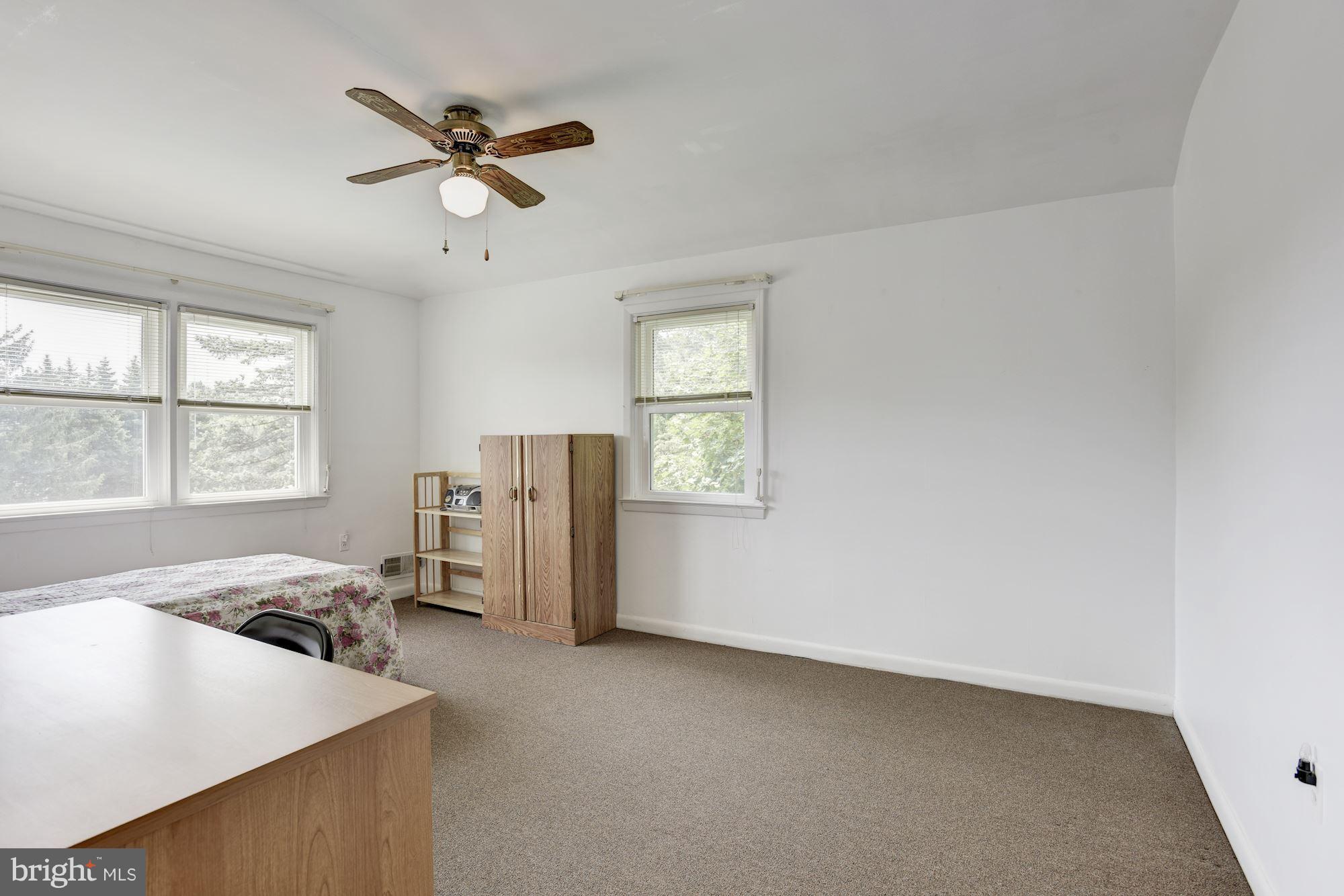 1143 Glendale Road Baltimore, MD 21239 - Photo 18 of 24 Bedroom
