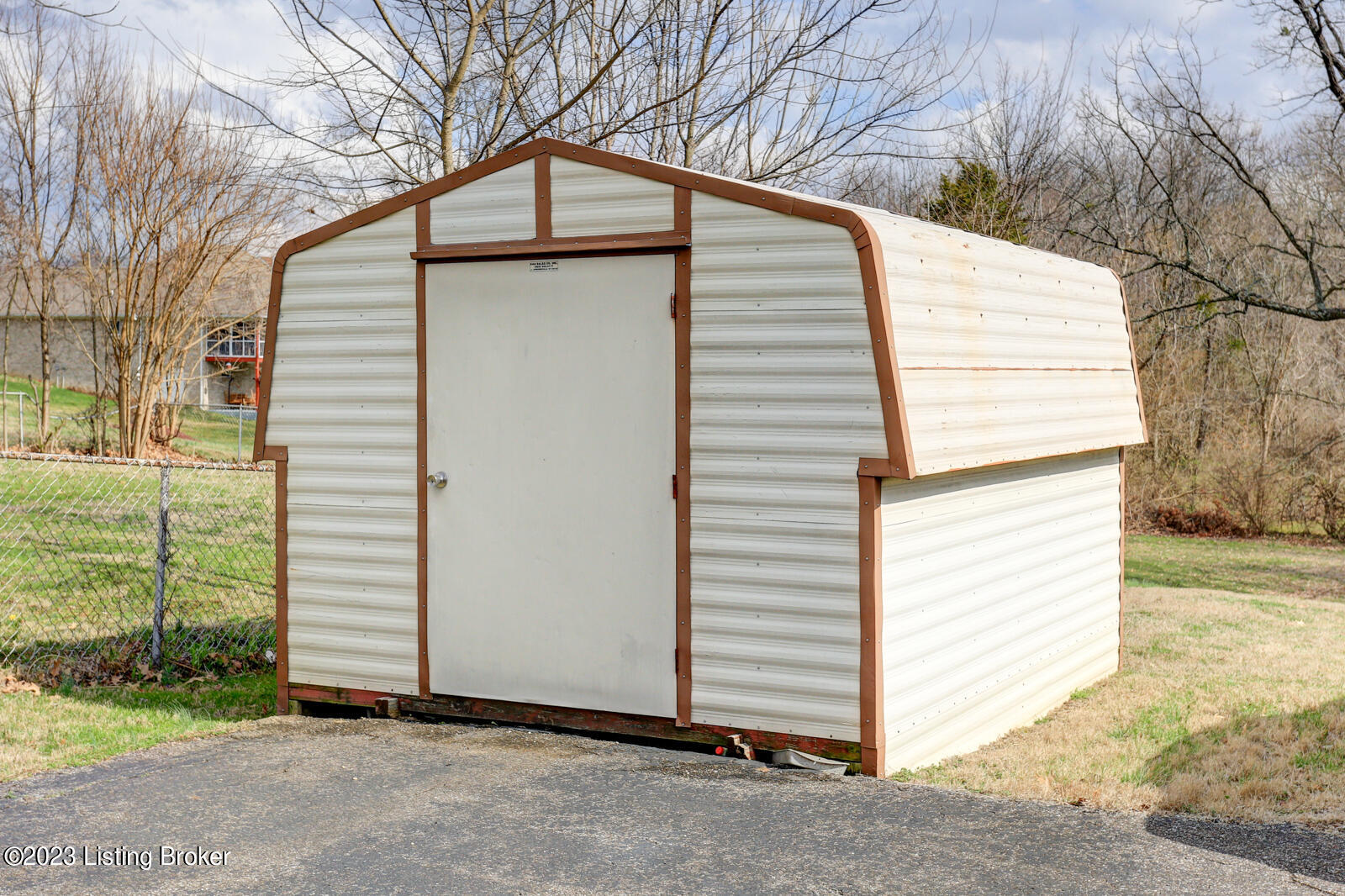 8221 Delido Road Louisville, KY 40219 - Photo 47 of 48 Delido00007