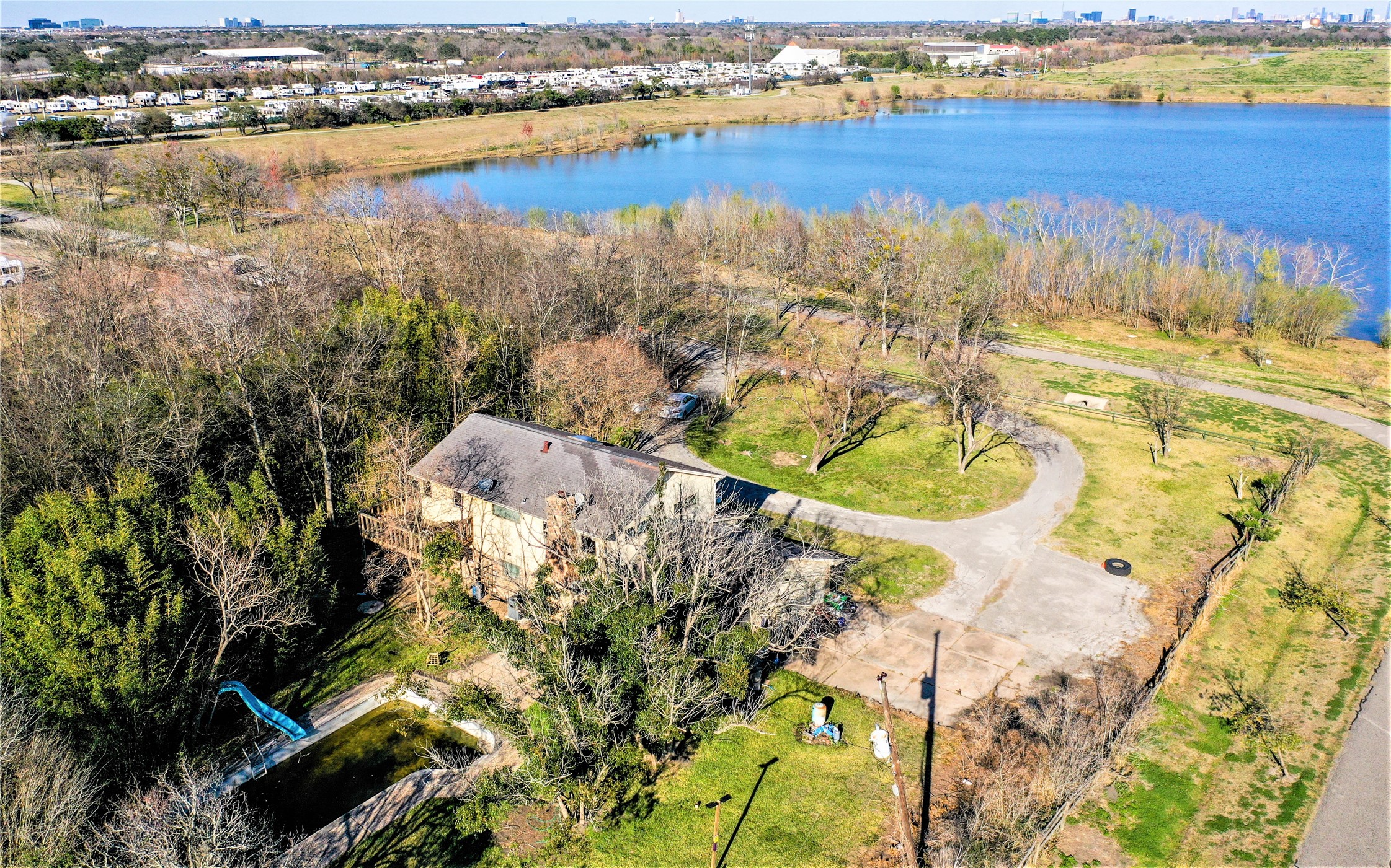 14355 Schiller Road Houston, TX 77082 - Photo 2 of 46