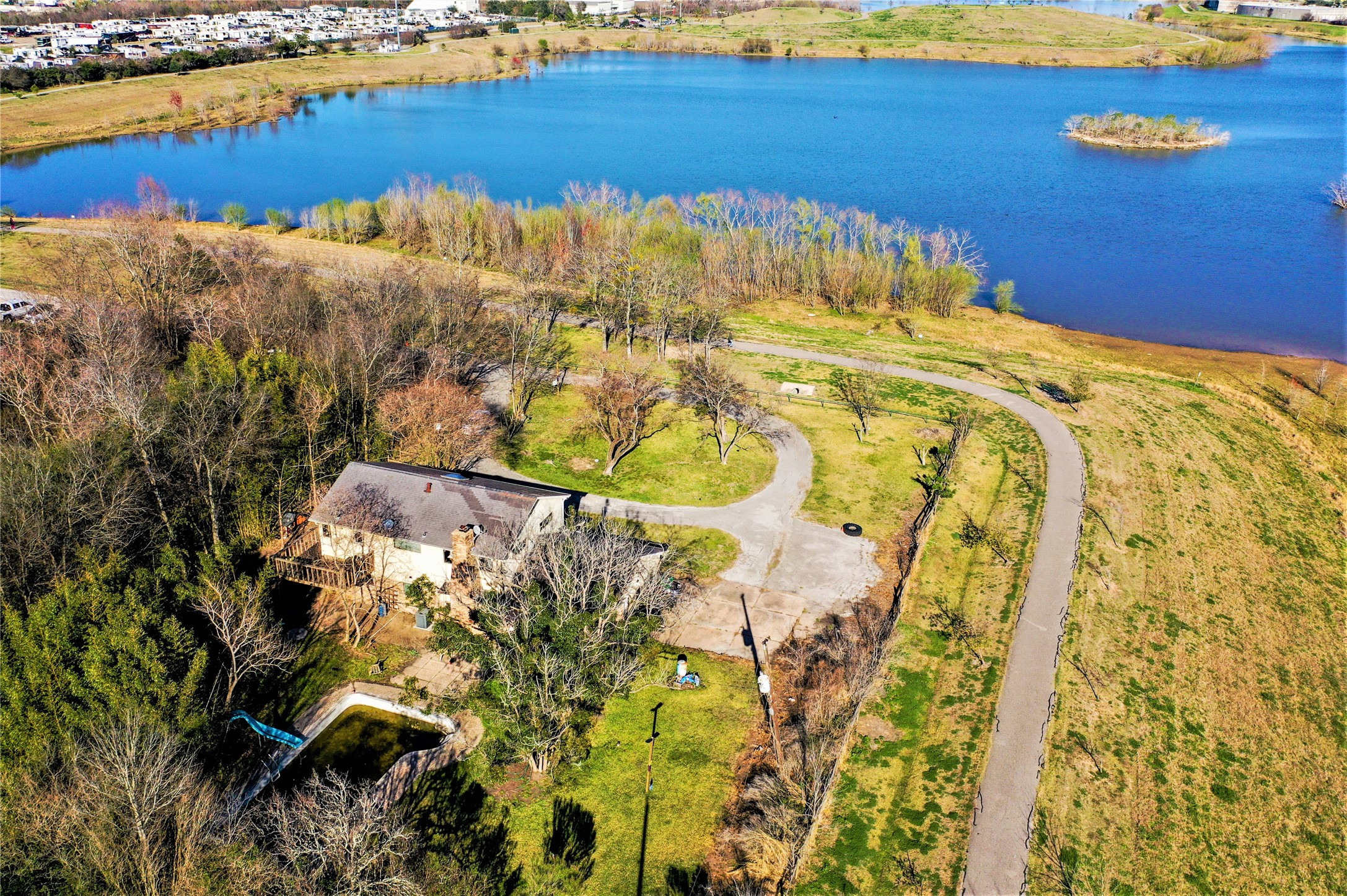 14355 Schiller Road Houston, TX 77082 - Photo 5 of 46