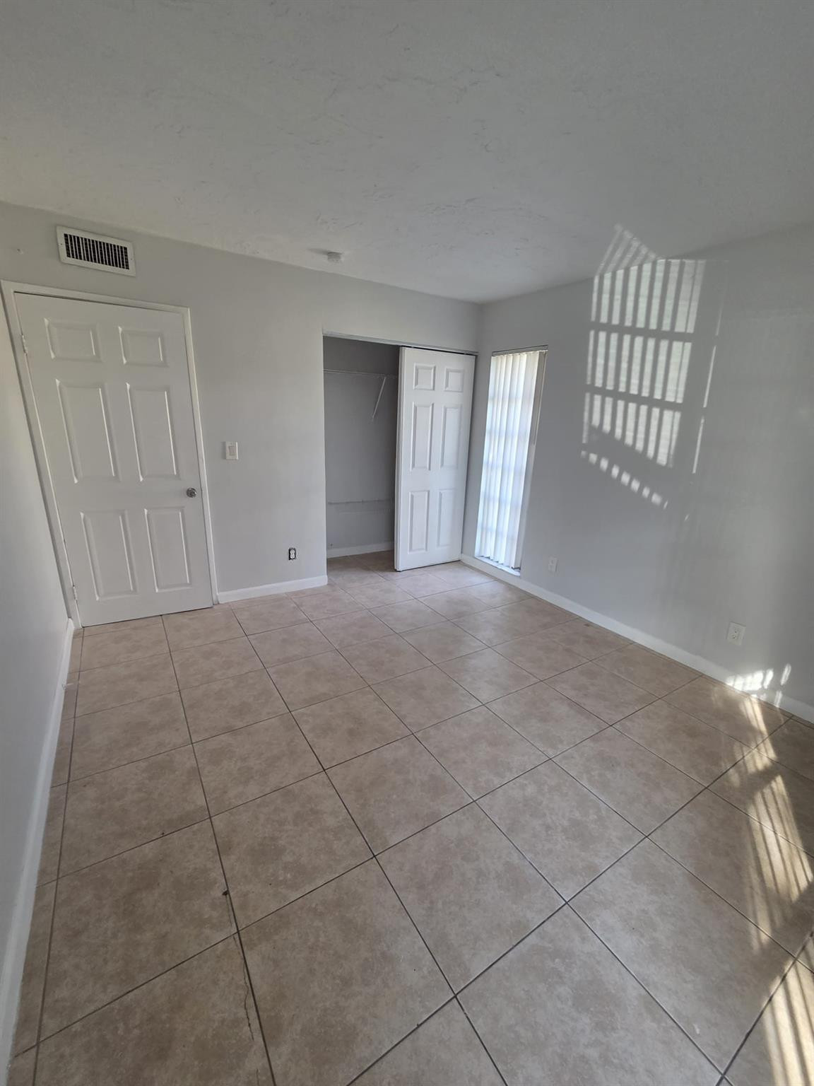 7003 Northwest 79th Street Tamarac, FL 33321 - Photo 4 of 12 Photo 4