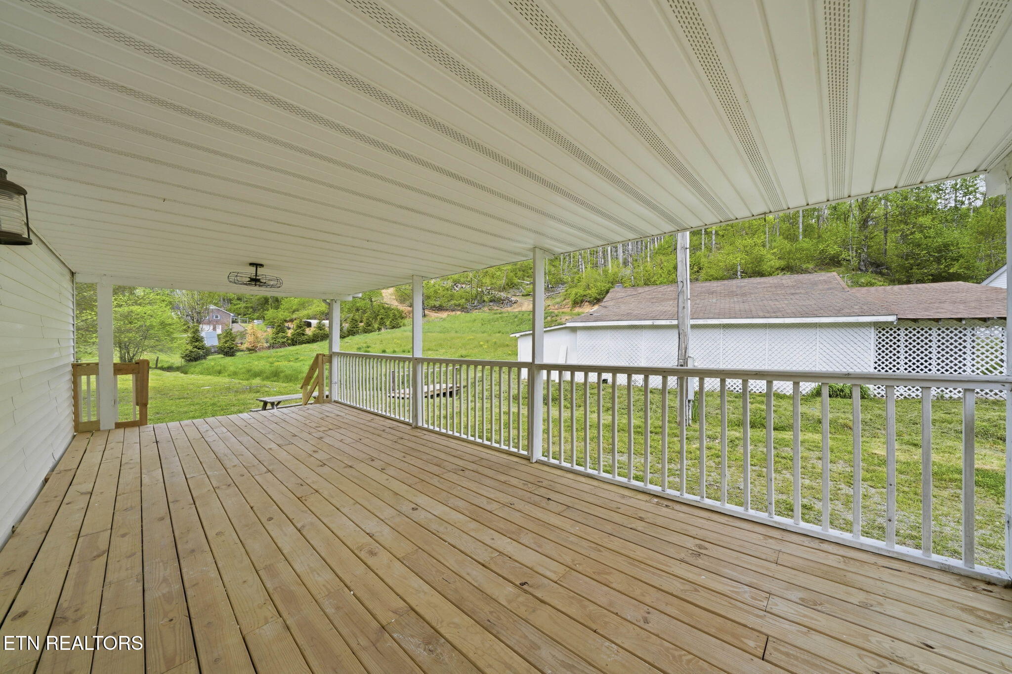 923 Hubert Taylor Road Mountain City, TN 37683 - Photo 30 of 38 26-web-or-mls-923 Hubert Taylor Rd-32