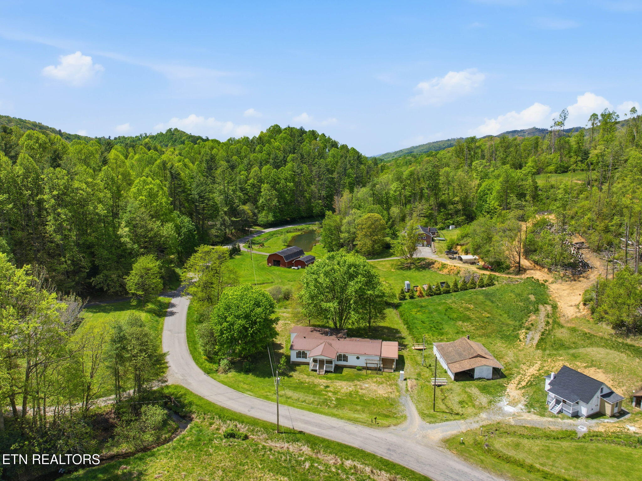 923 Hubert Taylor Road Mountain City, TN 37683 - Photo 33 of 38 29-web-or-mls-923 Hubert Taylor Rd-35