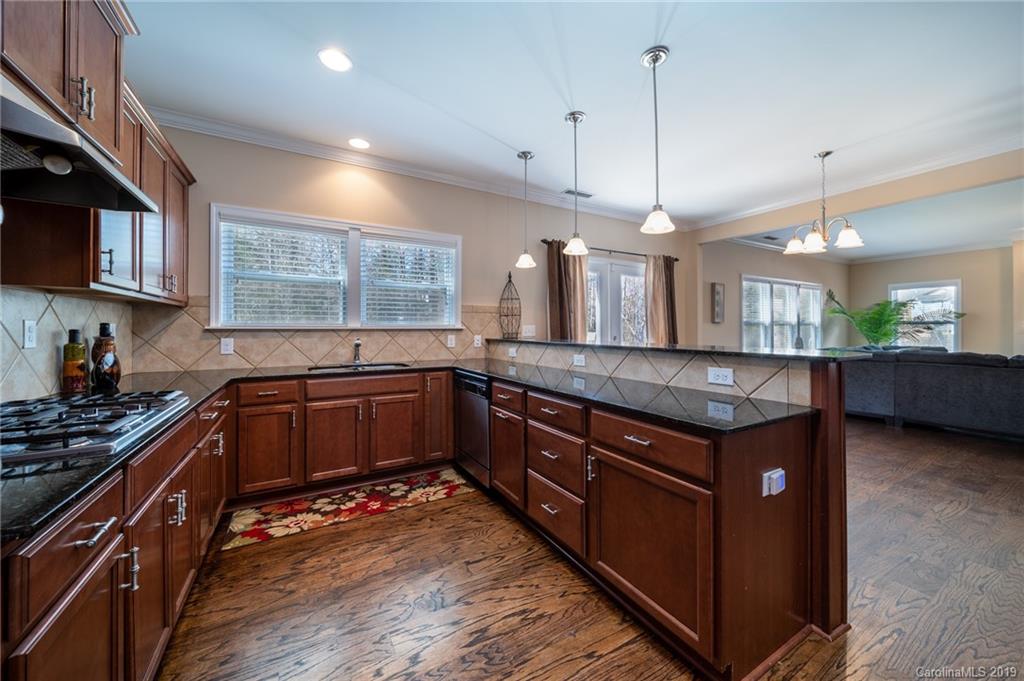 2175 Bluebell Way Tega Cay, SC 29708 - Photo 15 of 30