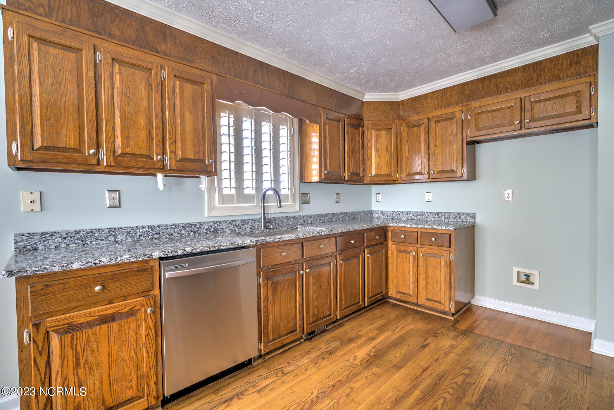 201 Lakeshore Drive Rockingham, NC 28379 - Photo 10 of 62 DSC09836_37_38_39_40