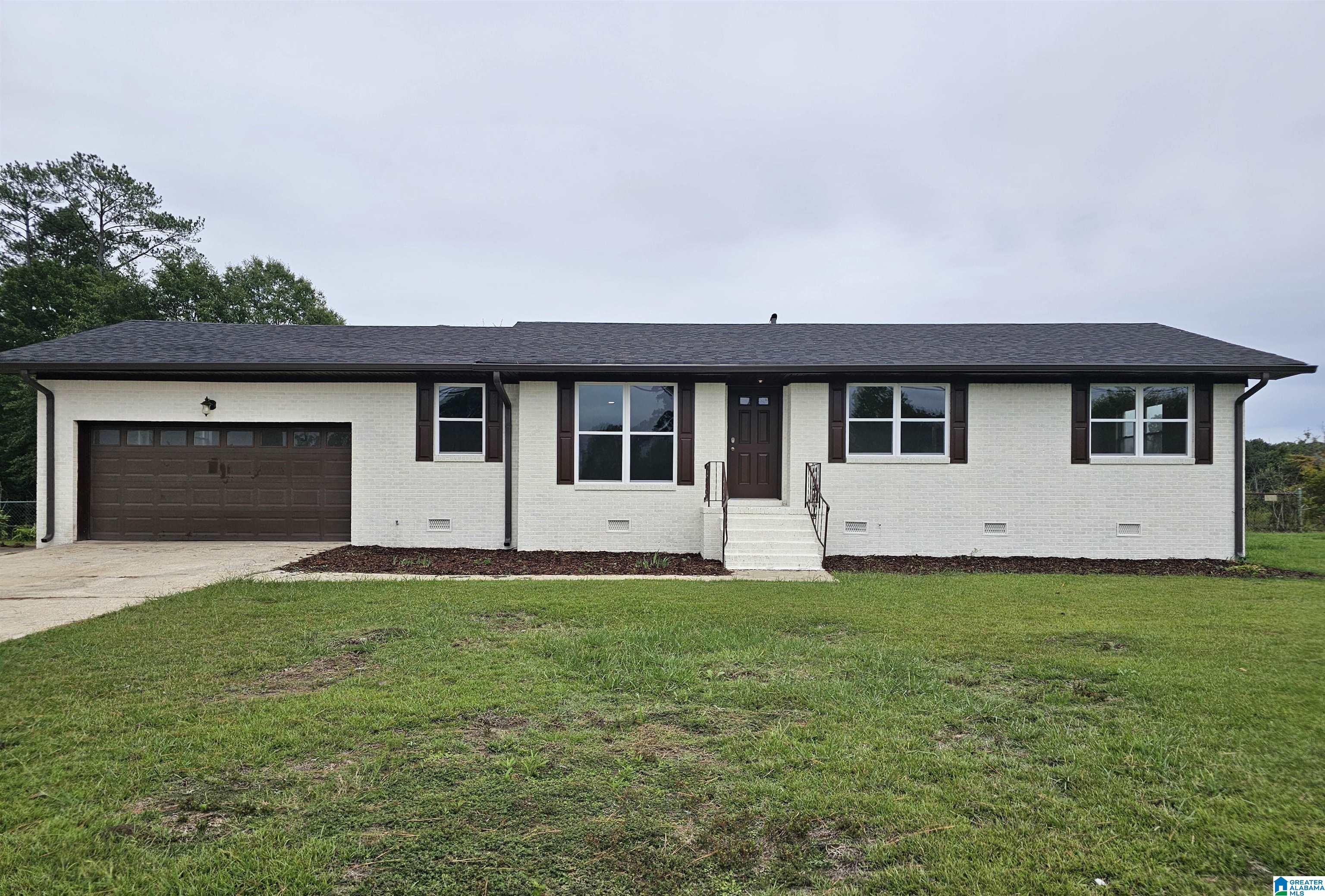 1055 10th Street Pleasant Grove, AL 35127 - Photo 1 of 10