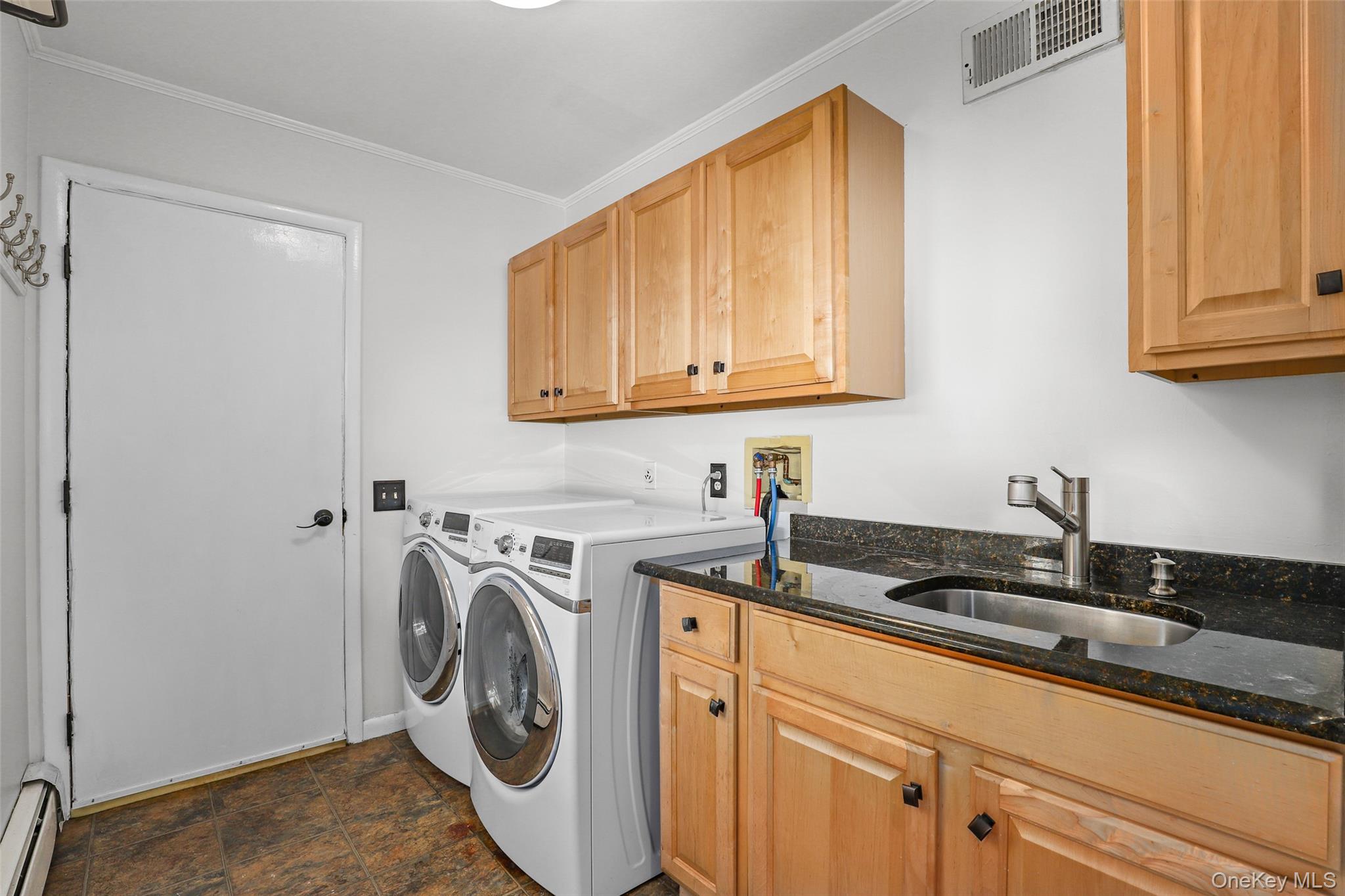 30 Eddy Road Verbank, NY 12585 - Photo 21 of 31 a utility room with sink dryer and washer