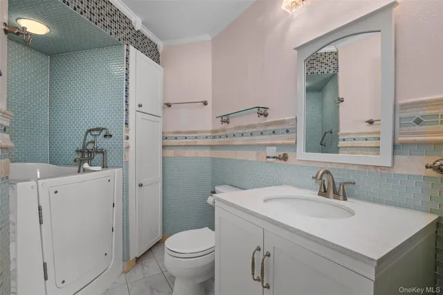 an empty room with a empty space and window