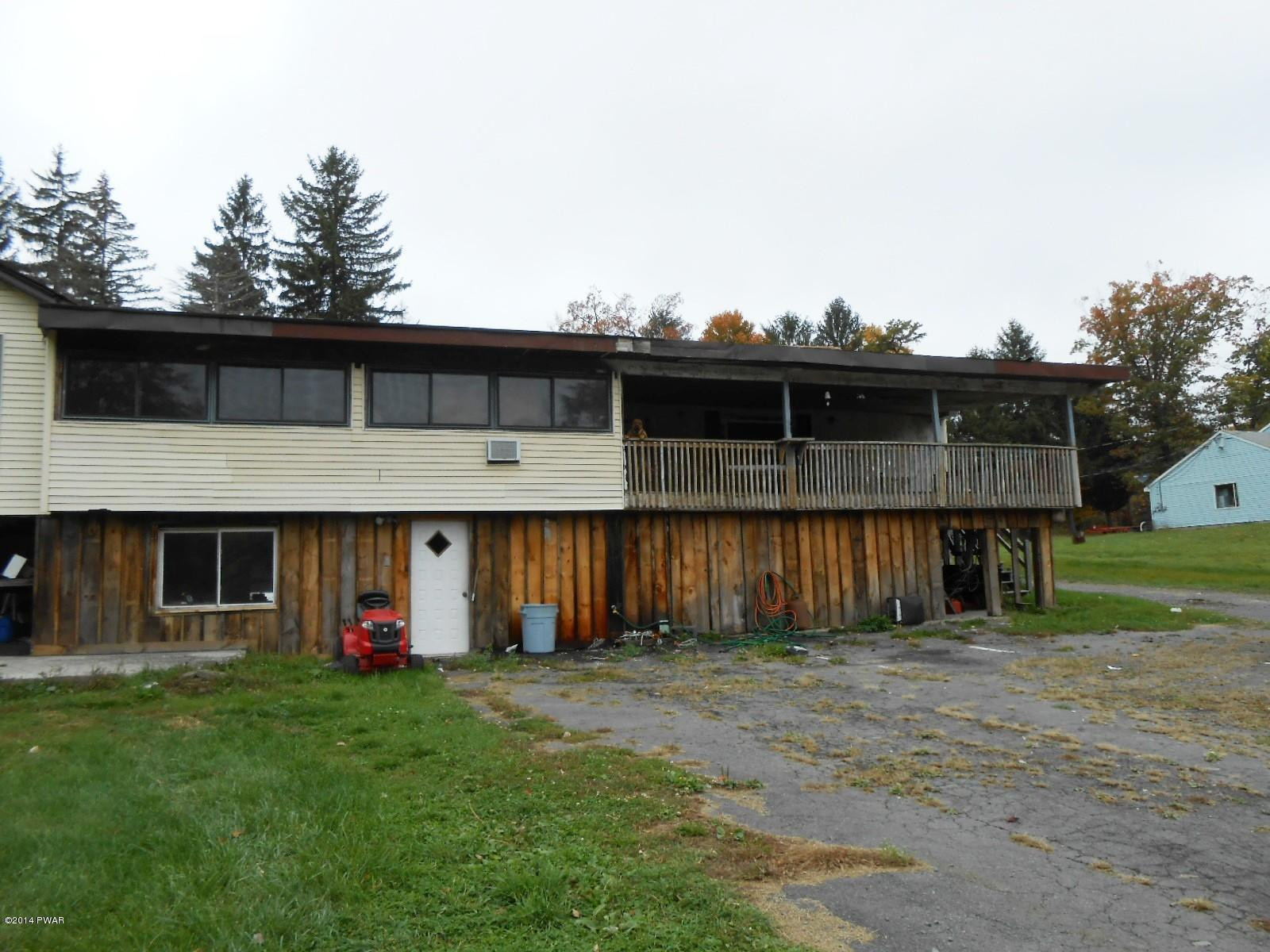 331 Rt 590 Greeley, PA 18425 - Photo 5 of 26