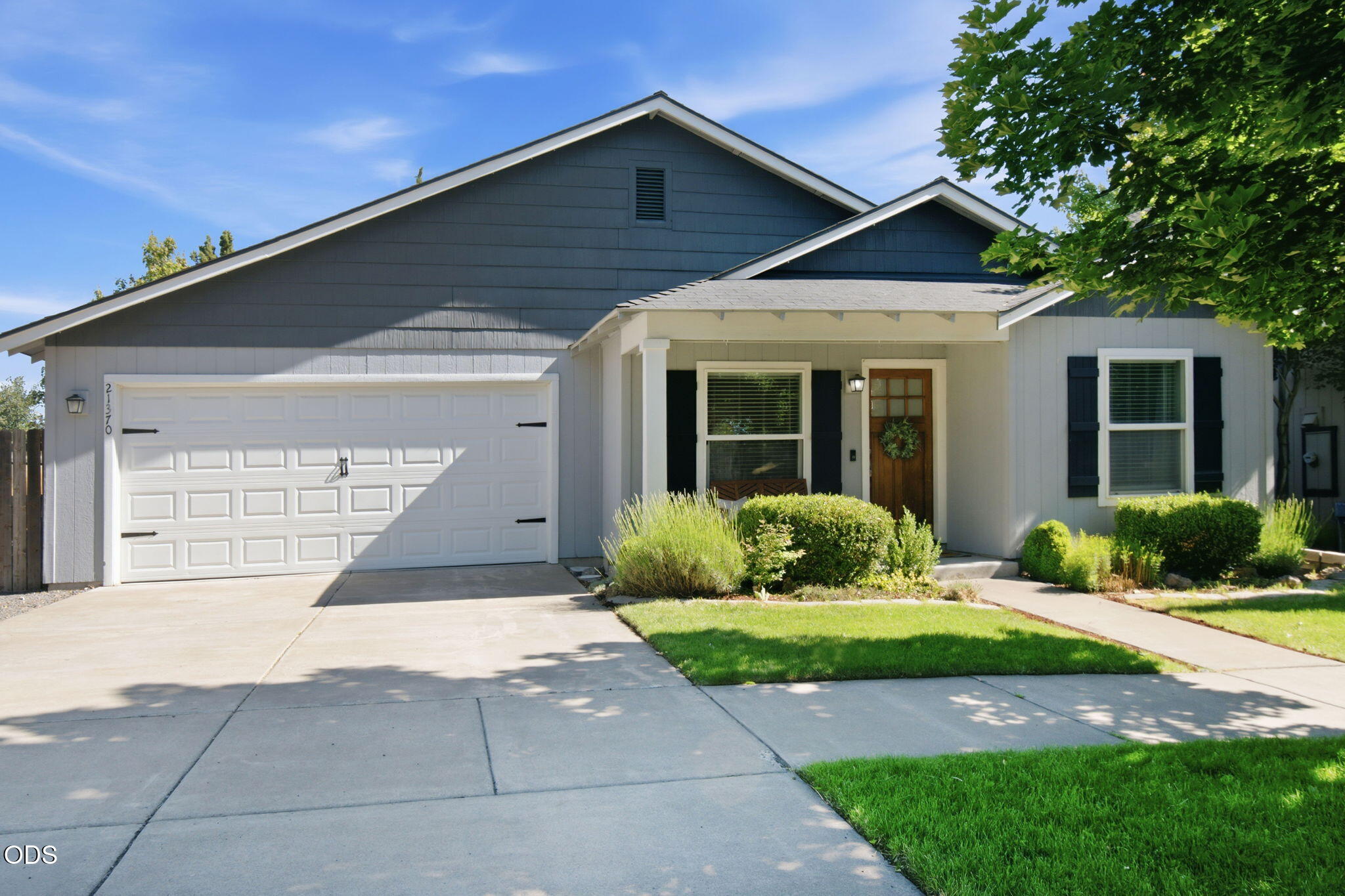 21370 Pecoraro Loop Bend, OR 97701 - Photo 2 of 25