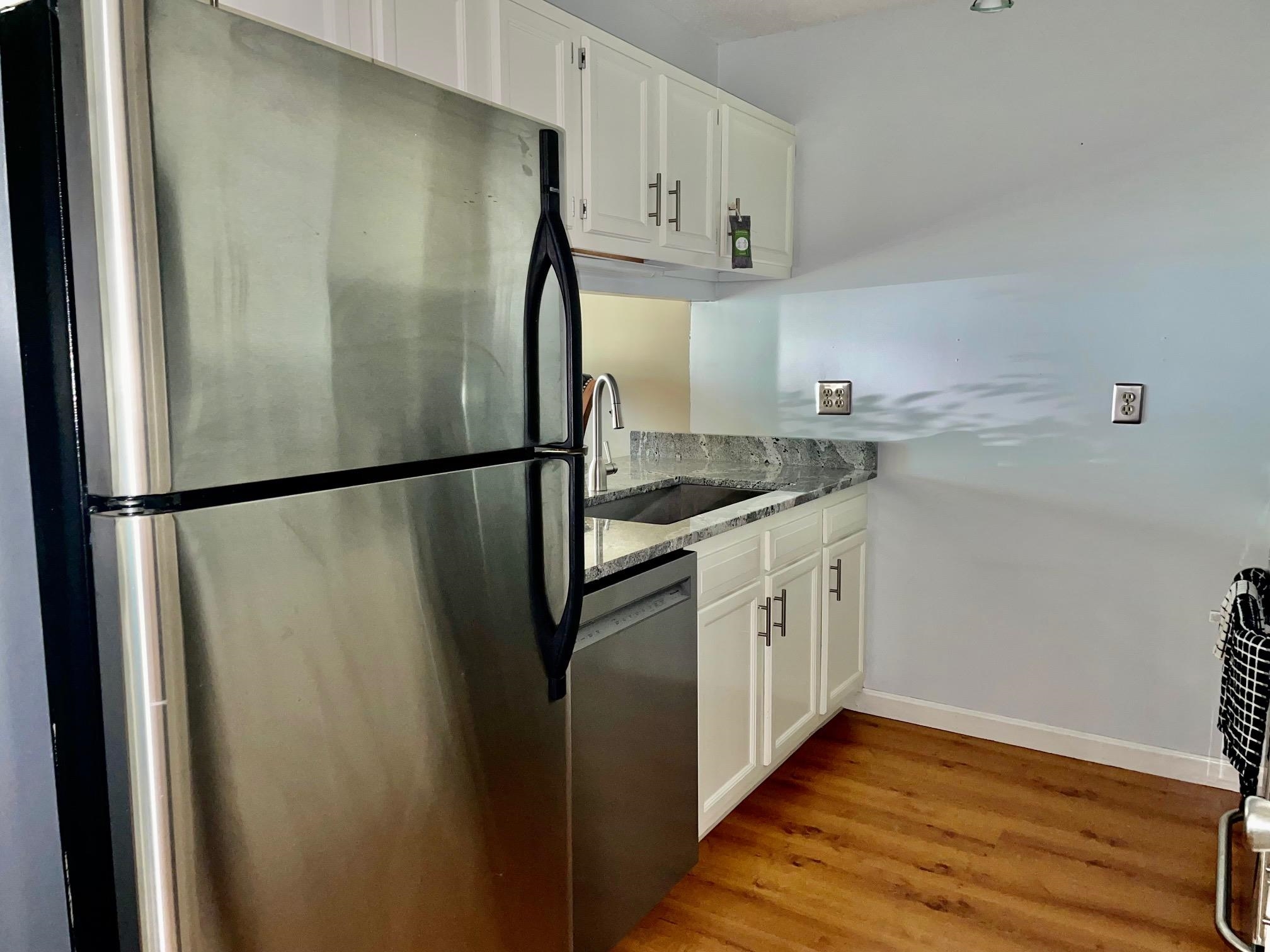 5 Washington Street, Unit 9 Goffstown, NH 03045 - Photo 6 of 14 Gallery Image 6