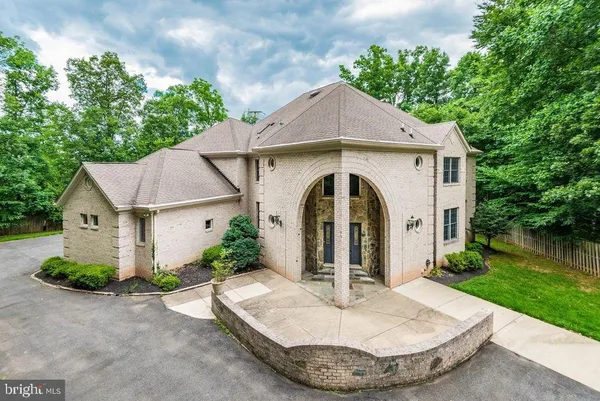 $7,600 | 18 Nantucket Court, Potomac, MD 20854