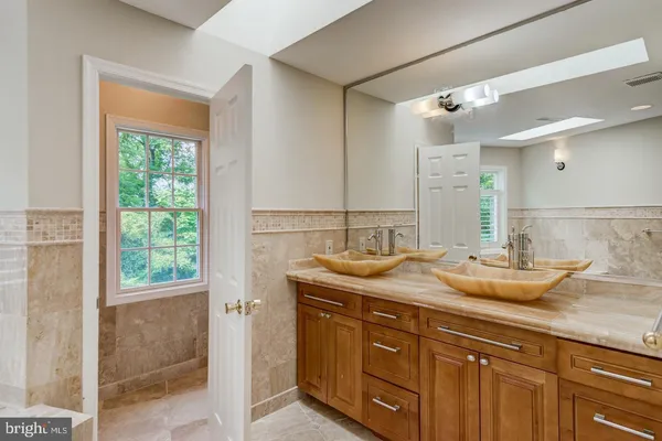 $7,600 | 18 Nantucket Court, Potomac, MD 20854