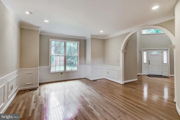 $7,600 | 18 Nantucket Court, Potomac, MD 20854