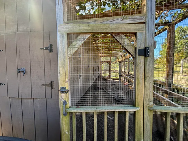 $699,900 | 3128 Browns Trace Road, South Pittsburg, TN 37380