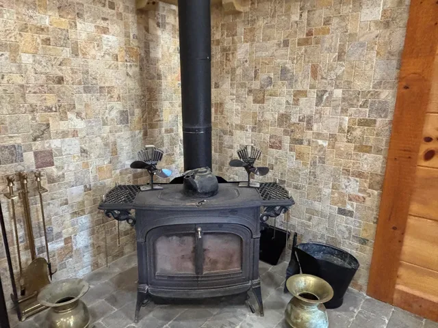 $699,900 | 3128 Browns Trace Road, South Pittsburg, TN 37380