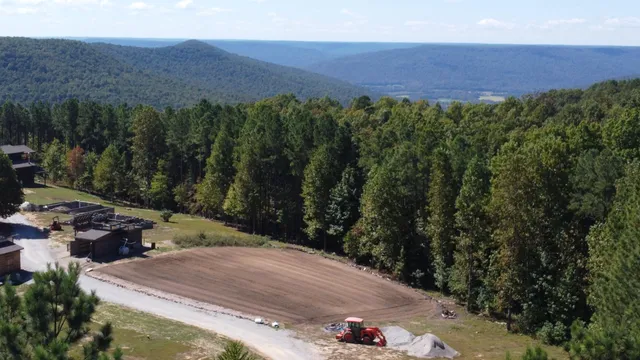 $699,900 | 3128 Browns Trace Road, South Pittsburg, TN 37380