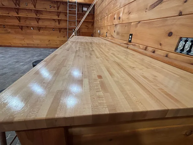 $699,900 | 3128 Browns Trace Road, South Pittsburg, TN 37380