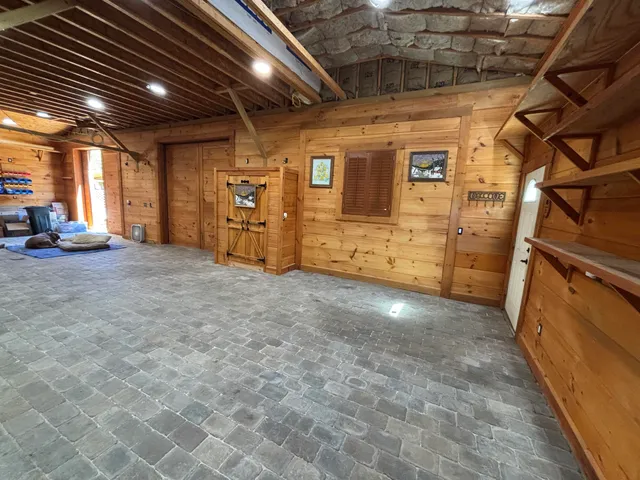 $699,900 | 3128 Browns Trace Road, South Pittsburg, TN 37380