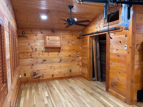 $699,900 | 3128 Browns Trace Road, South Pittsburg, TN 37380