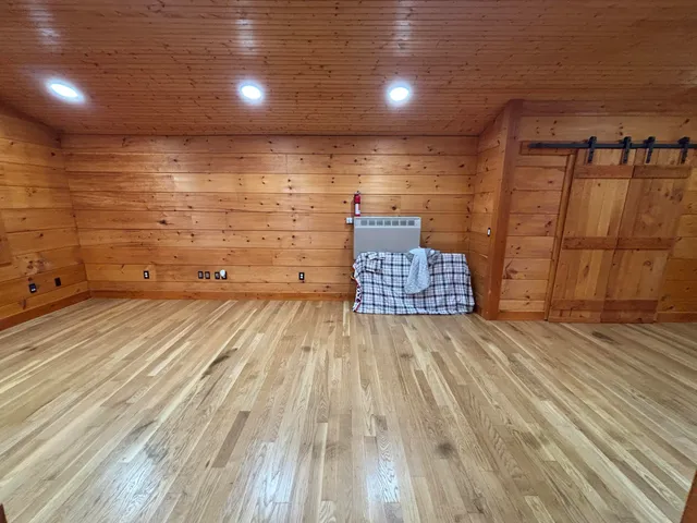 $699,900 | 3128 Browns Trace Road, South Pittsburg, TN 37380