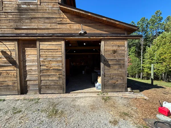 $699,900 | 3128 Browns Trace Road, South Pittsburg, TN 37380