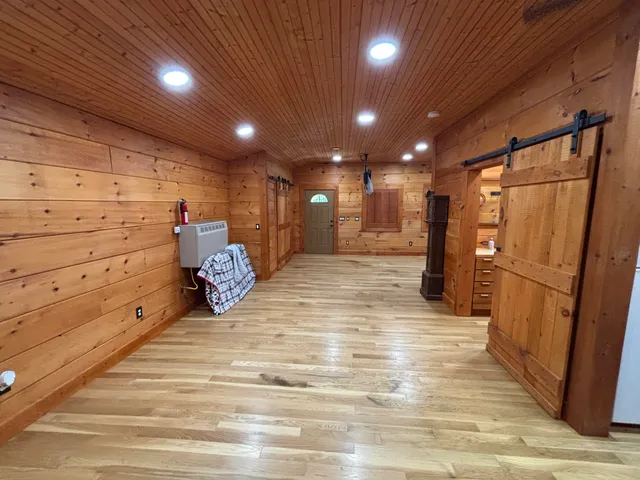 $699,900 | 3128 Browns Trace Road, South Pittsburg, TN 37380