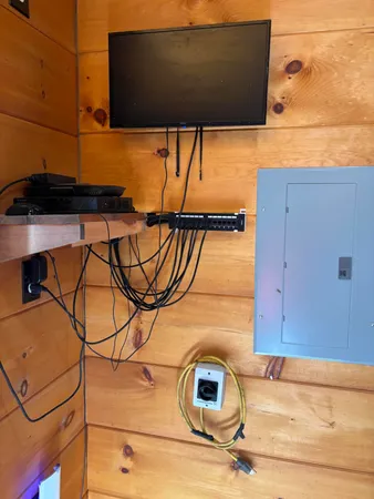 $699,900 | 3128 Browns Trace Road, South Pittsburg, TN 37380