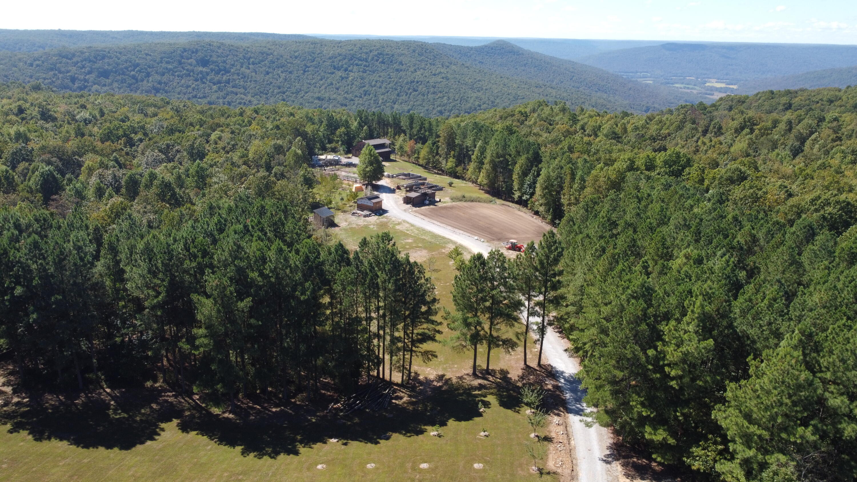 3128 Browns Trace Road South Pittsburg, TN 37380 - Photo 78 of 160 Photo Oct 01 2025, 1 19 36 PM