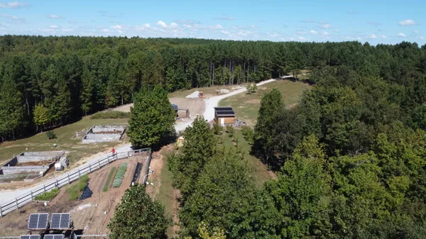 $699,900 | 3128 Browns Trace Road, South Pittsburg, TN 37380