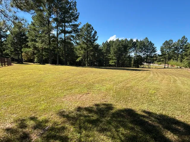 $699,900 | 3128 Browns Trace Road, South Pittsburg, TN 37380